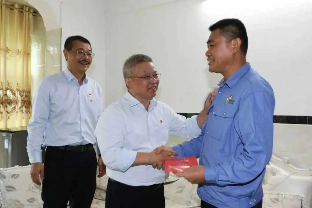 MILE·米乐（集团）官方网站-HOME
MILE·米乐（集团）官方网站-HOME开展新春慰问“送温暖”活动4.jpg