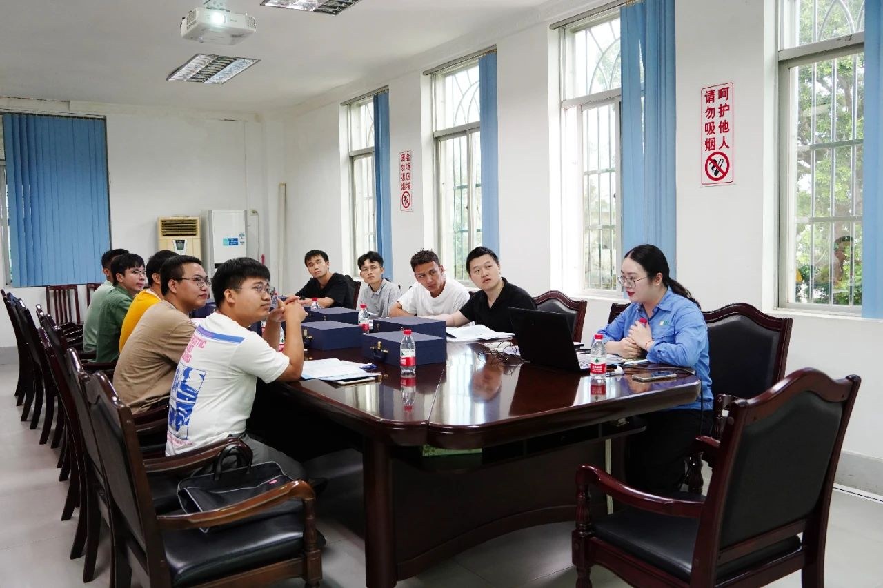 9名青年员工入职MILE·米乐（集团）官方网站-HOME
MILE·米乐（集团）官方网站-HOME石碌铁矿分公司7.jpg